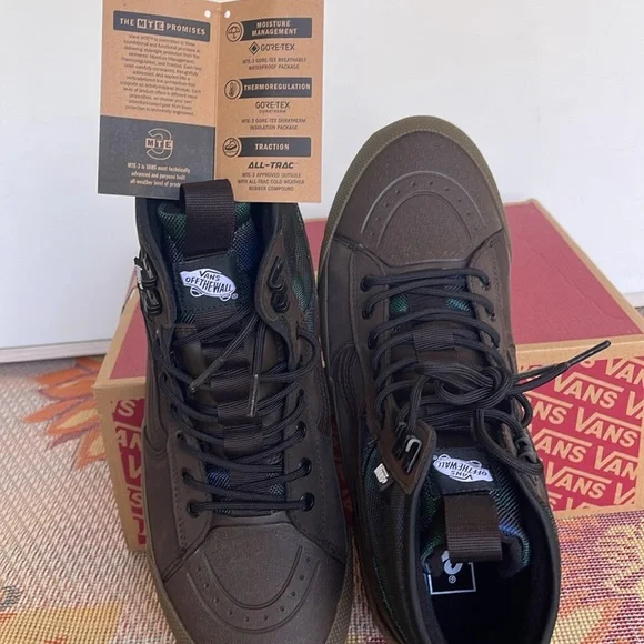 Vans WMNS Sk8-Hi Gore-Tex Mte-3
Tech Plaid Brown/Green
VN0A5111BGS
Boots - Picture 12 of 16